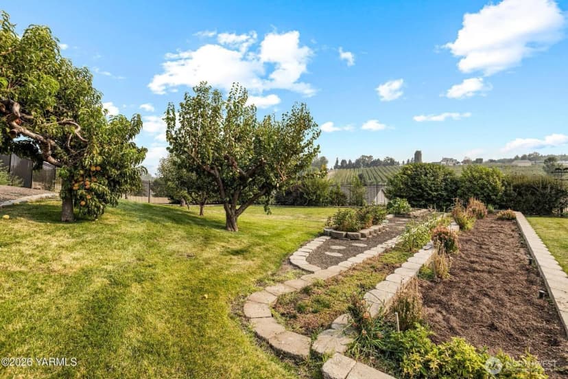 Property photo for 11601 Marble Court, Yakima photo 33