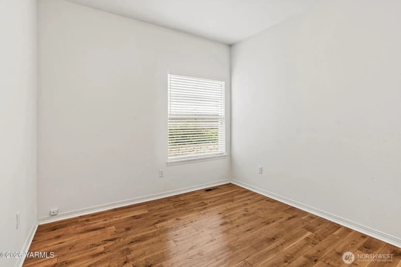 Property photo for 11601 Marble Court, Yakima photo 21