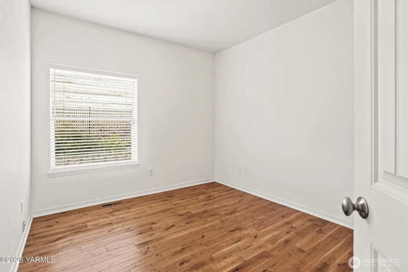 Property photo for 11601 Marble Court, Yakima photo 23