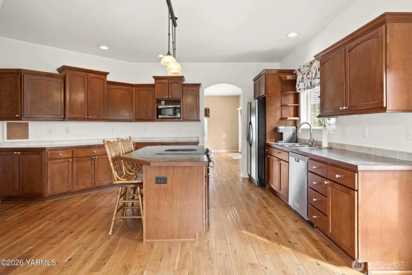 Property photo for 11601 Marble Court, Yakima photo 7