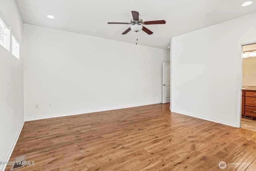 Property photo for 11601 Marble Court, Yakima photo 17