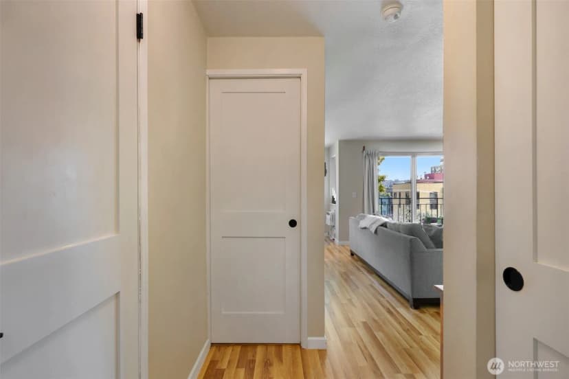 Property photo for 610 Aloha Street #302, Seattle photo 16
