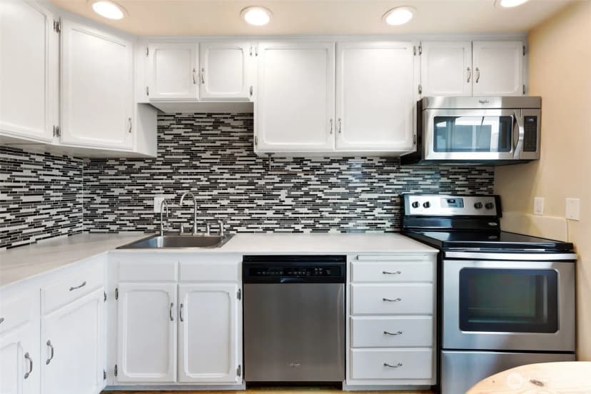 Property photo for 610 Aloha Street #302, Seattle photo 11