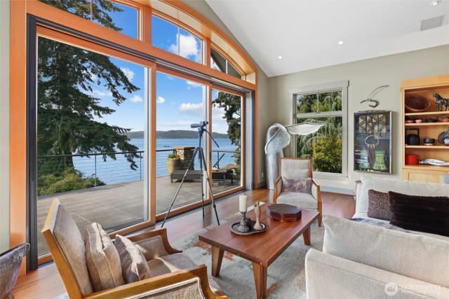 Property photo for 10458 Seabeck Highway Nw, Seabeck photo 4