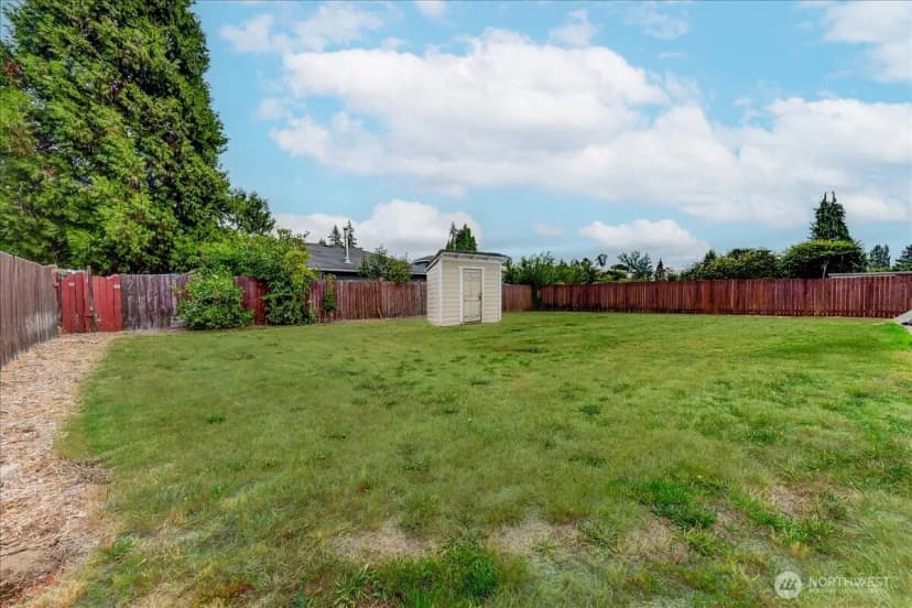 Property photo for 9125 48th Drive Ne, Marysville photo 22
