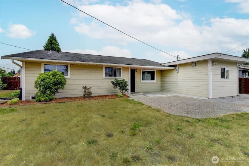 Property photo for 9125 48th Drive Ne, Marysville