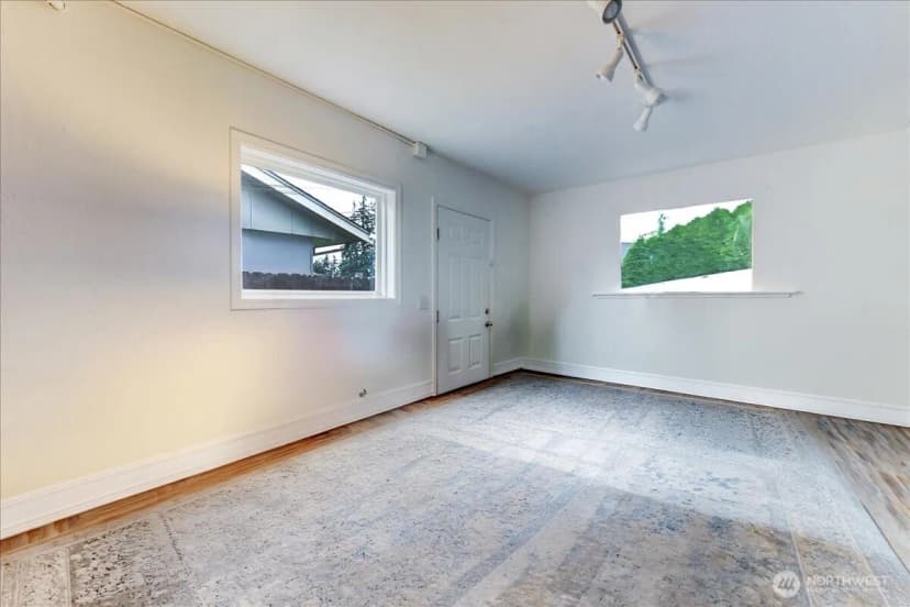 Property photo for 9125 48th Drive Ne, Marysville photo 14