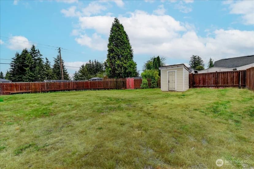 Property photo for 9125 48th Drive Ne, Marysville photo 21