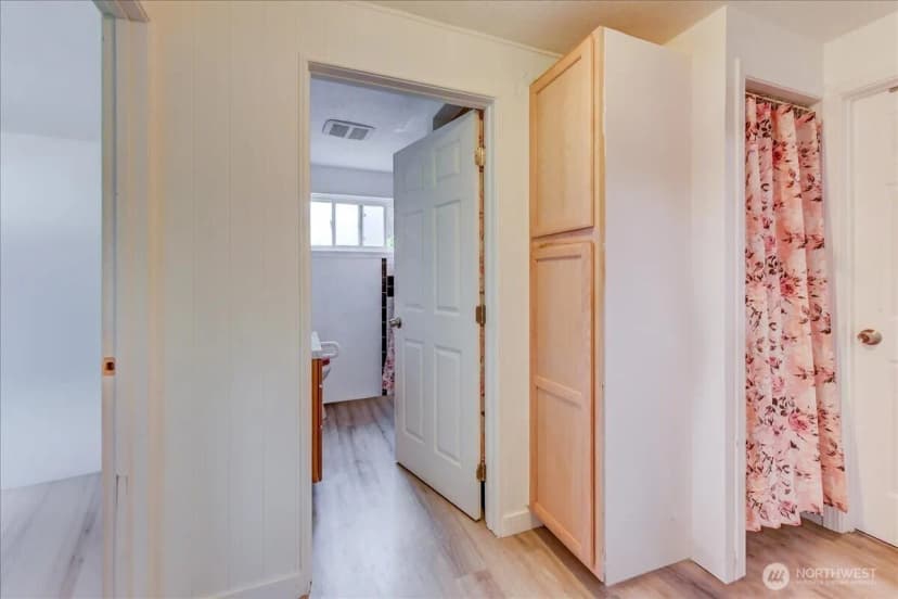 Property photo for 9125 48th Drive Ne, Marysville photo 16