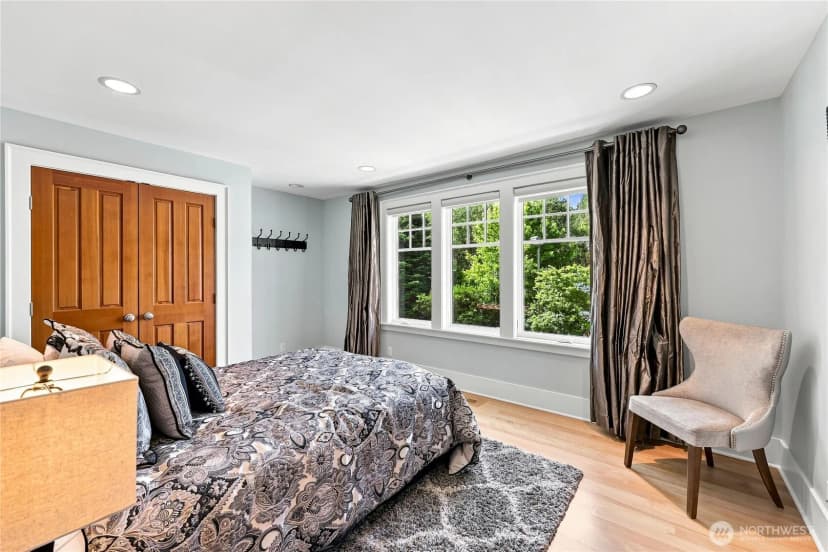 Property photo for 9223 Allens Cove Lane Ne, Bainbridge Island photo 23