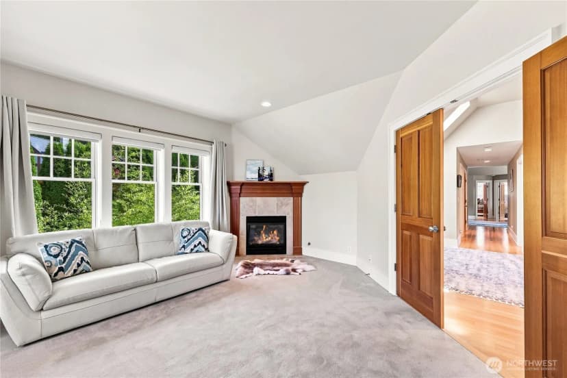 Property photo for 9223 Allens Cove Lane Ne, Bainbridge Island photo 16