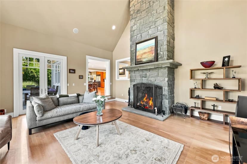 Property photo for 9223 Allens Cove Lane Ne, Bainbridge Island photo 10