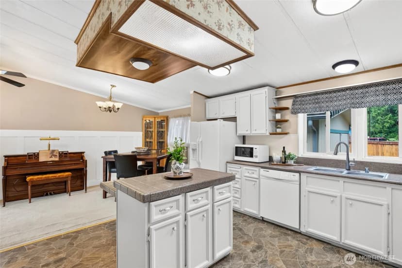 Property photo for 19024 2nd Street E #22, Lake Tapps photo 10