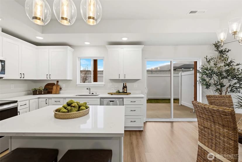 Property photo for 1075 Red Apple Road #f21, Wenatchee photo 7
