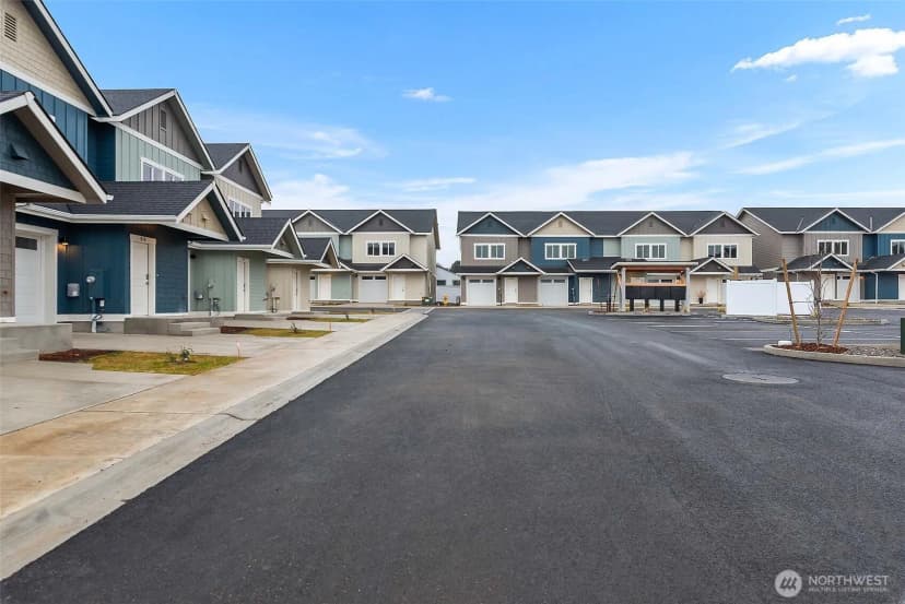 Property photo for 1075 Red Apple Road #f21, Wenatchee photo 35