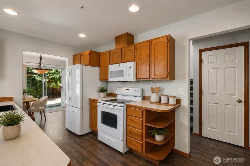 Property photo for 625 101st Place Se #a, Everett photo 9