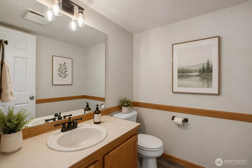 Property photo for 625 101st Place Se #a, Everett photo 12