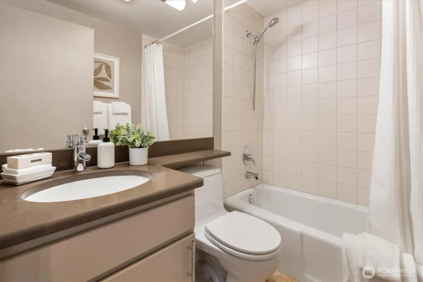 Property photo for 101 Nw 58th Street #12, Seattle photo 26