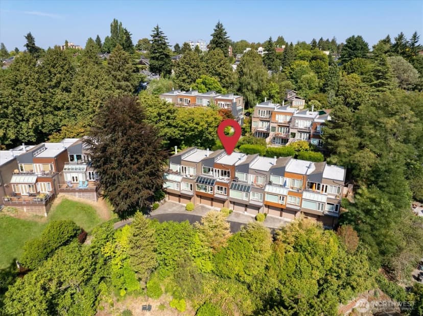 Property photo for 101 Nw 58th Street #12, Seattle photo 35