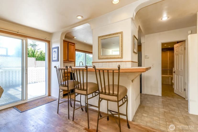 Property photo for 24925 20th Avenue S, Des Moines photo 10