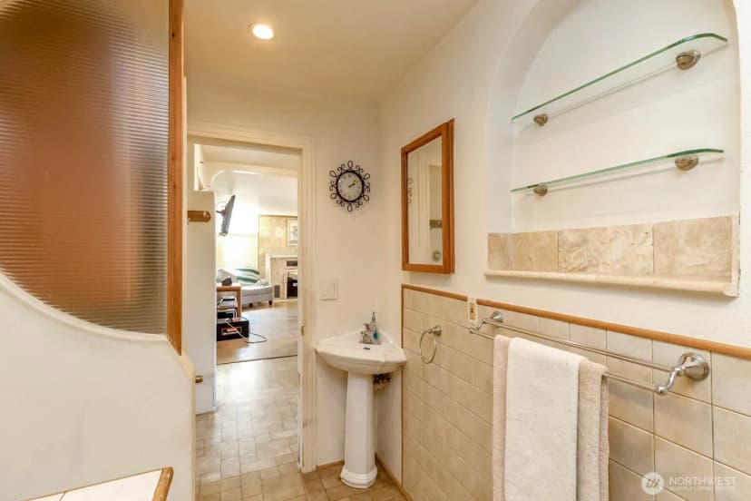 Property photo for 24925 20th Avenue S, Des Moines photo 12