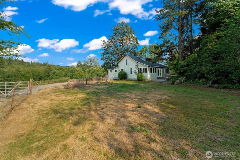 Property photo for Address withheld, Maple Valley photo 16