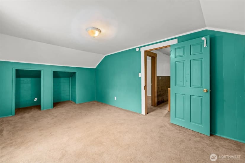 Property photo for Address withheld, Maple Valley photo 11