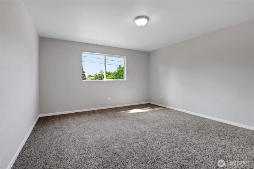 Property photo for 1025 E 64th S, Tacoma photo 15