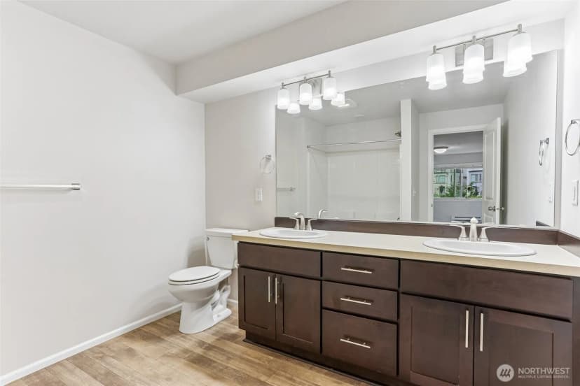 Property photo for 921 Westridge Way Ne #304, Issaquah photo 25