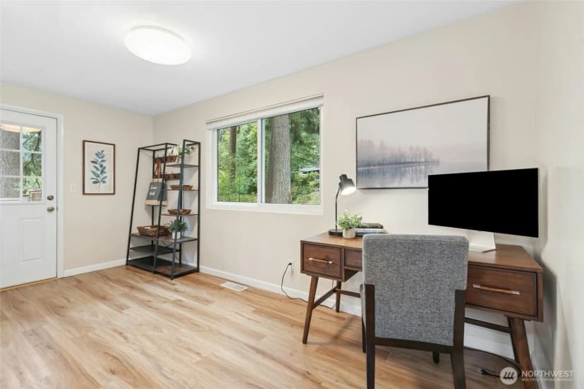 Property photo for 1115 Wildwood Boulevard Sw, Issaquah photo 12