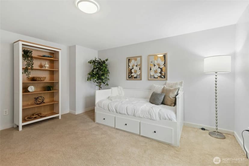 Property photo for 1115 Wildwood Boulevard Sw, Issaquah photo 31