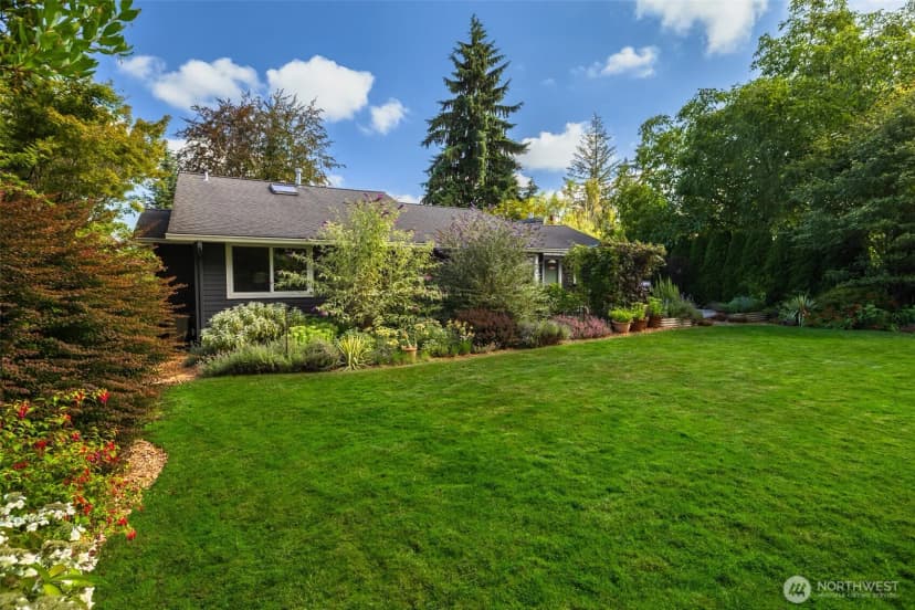 Property photo for 12617 Ne 5th Street, Bellevue photo 12