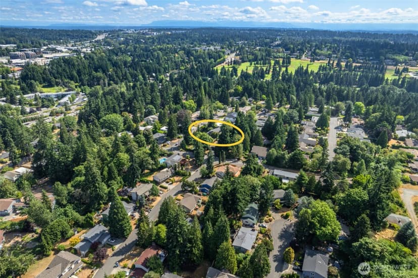 Property photo for 12617 Ne 5th Street, Bellevue photo 29