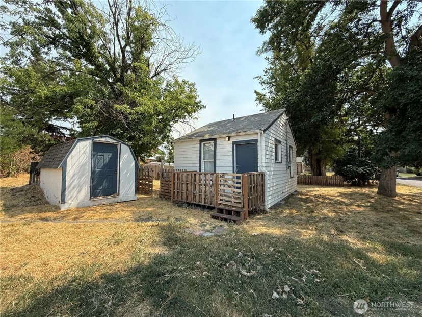Property photo for 115 W 2nd Street, Waitsburg photo 7