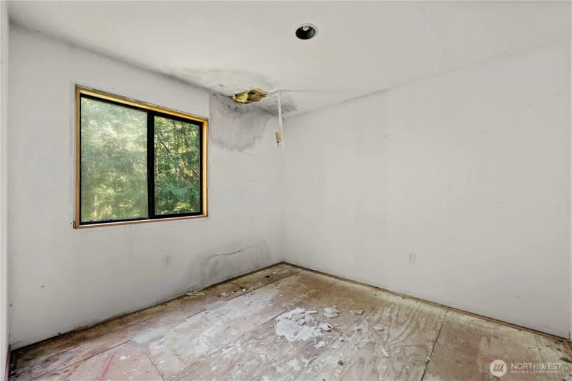 Property photo for 15124 State Route 530 Ne, Arlington photo 12
