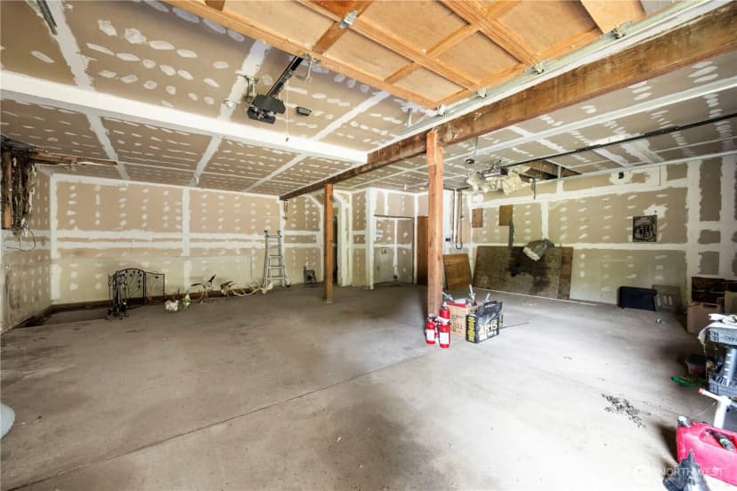 Property photo for 15124 State Route 530 Ne, Arlington photo 7