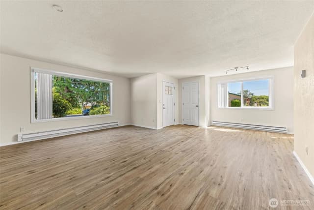 Property photo for 4706 124th Avenue Ct E, Edgewood photo 4