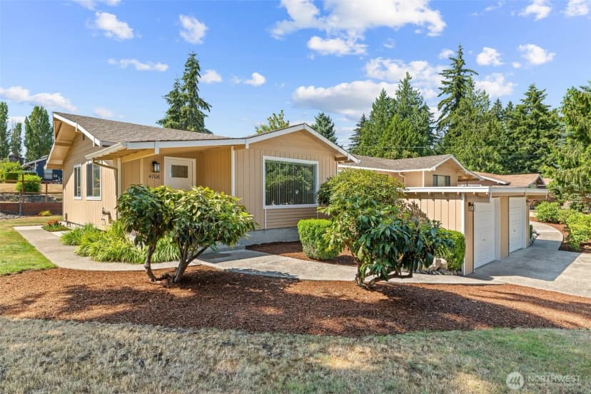 Property photo for 4706 124th Avenue Ct E, Edgewood photo 3