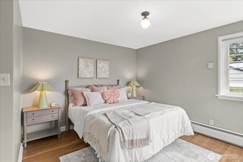 Property photo for 10037 15th Avenue Nw, Seattle photo 18