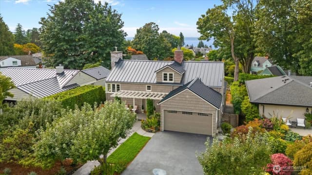 Property photo for 10037 15th Avenue Nw, Seattle photo 2