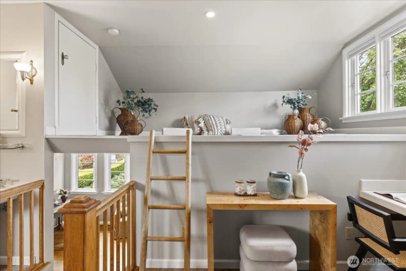 Property photo for 10037 15th Avenue Nw, Seattle photo 17