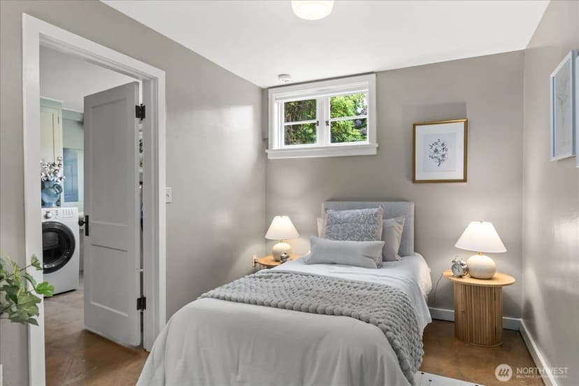 Property photo for 10037 15th Avenue Nw, Seattle photo 23