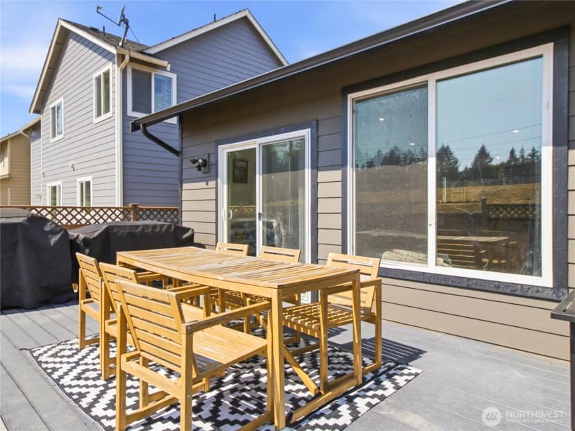 Property photo for 7253 Radius Loop Se, Lacey photo 36