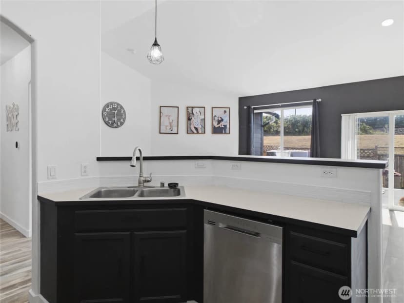 Property photo for 7253 Radius Loop Se, Lacey photo 18