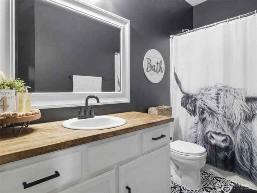 Property photo for 7253 Radius Loop Se, Lacey photo 32