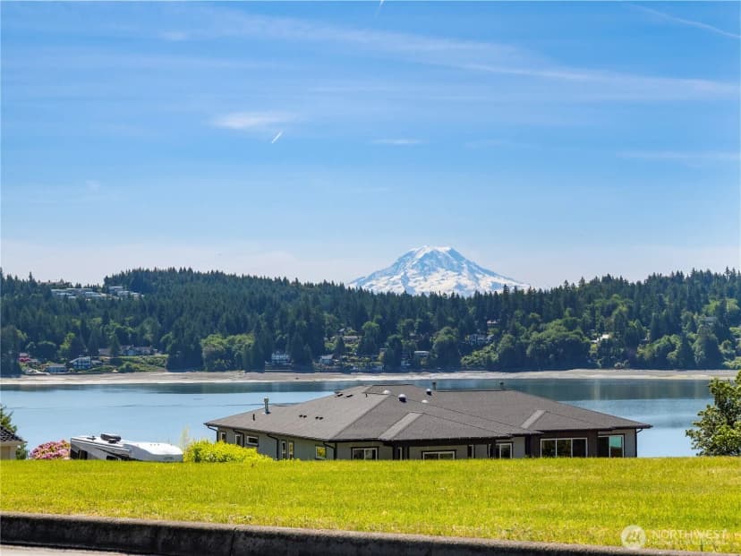 Property photo for 13510 79th Ave Ct Nw, Gig Harbor photo 11