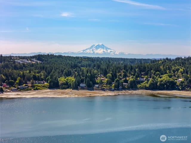 Property photo for 13510 79th Ave Ct Nw, Gig Harbor photo 4