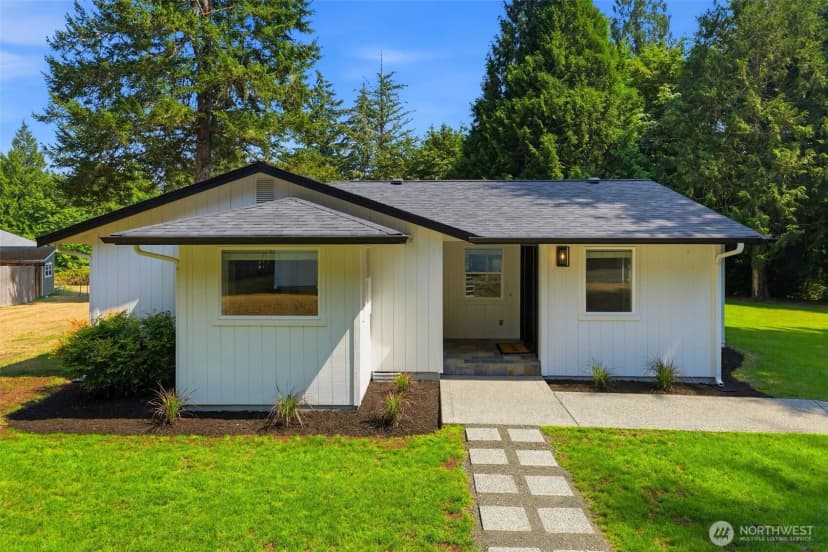 Property photo for 15615 53rd Street Nw, Lakebay
