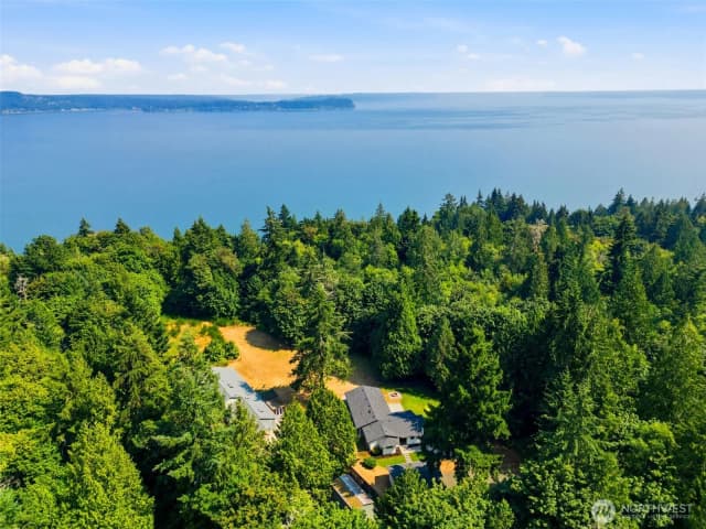 Property photo for 15615 53rd Street Nw, Lakebay photo 3