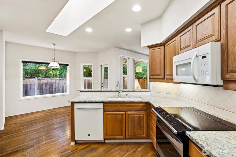 Property photo for 11006 80th Avenue Ct Sw #5b, Lakewood photo 16